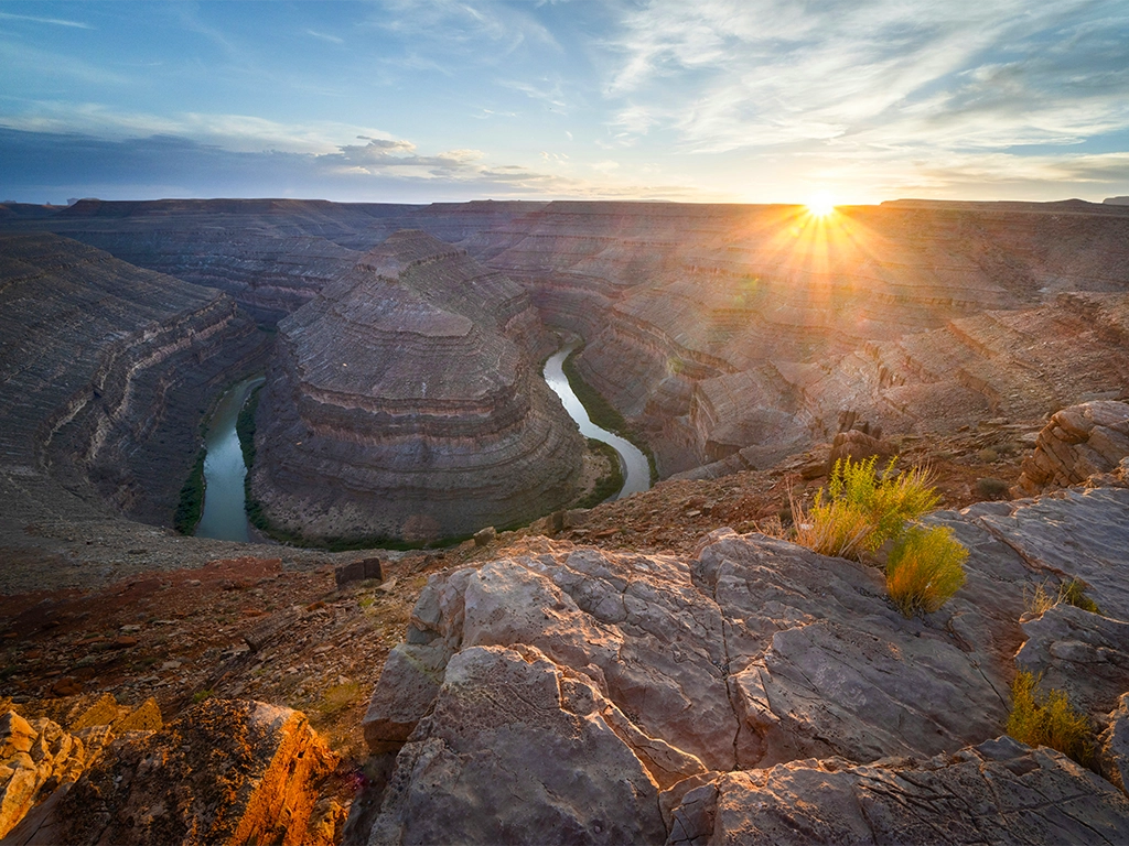 goosenecks state park at horseshoe bend photo by intricate-explorer